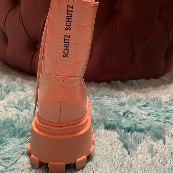 Schutz boots crocodile pattern - Picture 2 of 3